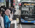 Ilustrasi penumpang Transjakarta. (Sumber: POSKOTA | Foto: Bilal Nugraha Ginanjar)