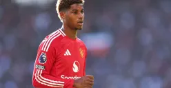 Marcus Rashford dikabarkan telah siap masuk daftar jual MU. (Sumber: X/@premierleague)