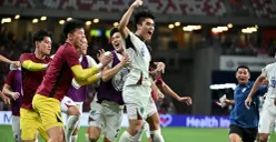 Ekspresi para pemain Thailand, setelah wasit mengesahkan gol Peeradon Chamratsamee ke gawang Singapura di laga Grup A Piala AFF 2024. (Sumber: Instagram @fathailandofficial)