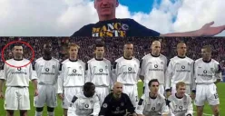 Karl Power mengejutkan dunia karena aksi jahilnya ketika jadi 'pemain ke-12' Manchester United di pertandingan leg 2 perempat final Liga Champions 2000-01. (Sumber: Instagram @karl.power)