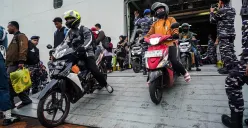 Ribuan pemudik yang mengikuti Program Mudik Gratis 2025. (Sumber: Poskota/Bilal Nugraha Ginanjar)