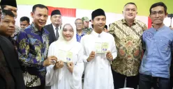 Bupati Bogor dan Wakil Bupati Bogor menghadiri acara nikah masal di Kecamatan Cijeruk, Kabupaten Bogor. (Sumber: Pemkab Bogor)