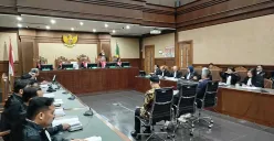 Sidang tindak pidana korupsi pemberian fasilitas kredit LPEI kepada PT PE di Pengadilan Tipikor, Jakarta Pusat, Jumat, 8 Agustus 2025. (Sumber: Poskota/Ramot Sormin)