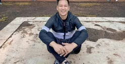 Musisi sekaligus komposer Ricky Five Minutes menarik perhatian publik dengan mengunggah percakapan WhatsApp bersama Ari Lasso. (Sumber: Instagram/@ricky_fiveminutes)