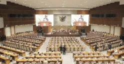 Rapat sidang paripurna DPR. (Sumber: menpan.go.id)