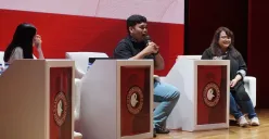 Analis Maha Data dan Gender Laboratorium Indonesia 2045 (LAB 45), Aldy Pahala Rizky, saat Seminar Nasional LAB 45 di Gedung Perpusnas RI, di Jakarta, Kamis, 21 Agustus 2025. (Sumber: Poskota/Pandi Ramedhan)