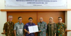 Penandatanganan bantuan biaya pendidikan bank bjb untuk mahasiswa STIE Ekuitas. (Sumber: Dok. bank bjb)