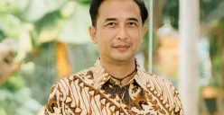 Potret gitaris Padi Reborn, Piyu. (Sumber: Instagram/@piyu_logy)