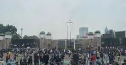 Arus lalu lintas di Jalan Gatot Subroto dialihkan ke Gerbang Pemuda imbas demo DPR 25 Agustus. Layanan Transjakarta masih beroperasi. (Sumber: X/@wahibmuhibi)