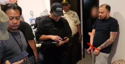 Polda Metro Jaya menangkap tersangka berinisial RS (kanan) terkait kasus penculikan dan pembunuhan terhadap Kacab BRI Cempaka Putih, Mohamad Ilham Pradipta. (Sumber: Dok Polda Metro Jaya)
