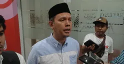 Wakil ketua Komisi II DPRD Kota Bogor, Edi Kholki Zaelani, pastikan tuntutan mahasiswa Unpak sampai ke pimpinan. (Sumber: Poskota/Giffar Rivana)
