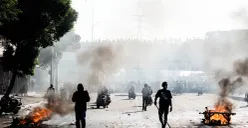 Potret demo di Mako Brimob Polda Metro Jaya, Kwitang, Jakarta Pusat, Jumat, 29 Agutus 2025. (Sumber: Poskota/Bilal Nugraha Ginanjar)