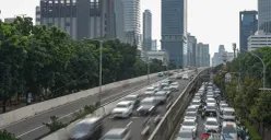 Rekayasa lalu lintas akan diterapkan selama Operasi Lilin pengamanan mudik Natal 2025. (Sumber: Poskota/Bilal Nugraha Ginanjar)