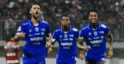 Pemain persib saat merayakan kemenangan pekan ke-14 Super League 2025. (Sumber: Instagram/@persib)
