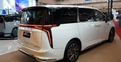Maxus dan Grab Indonesia bekerja sama menghadirkan 50 unit mobil listrik Mifa 9. (Sumber: Dok Maxus)