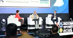 Wamendagri, Bima Arya (kanan) saat menjadi narasumber pada Indonesia Sport Summit (ISS) 2025 di Indonesia Arena, Blok 10 Kawasan GBK, Sabtu, 6 Desember 2025. (Sumber: Istimewa)