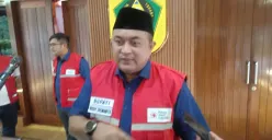 Bupati Bogor, Rudy Susmanto, menjelaskan mitigasi darurat bencana di wilayah Kabupaten Bogor pada akhir tahun 2025. (Sumber: Poskota | Foto: Giffar Rivana)