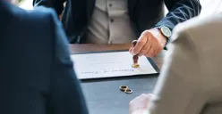 Ilustrasi angka perceraian di Kabupaten Pandeglang bertambah pada 2025. (Sumber: Freepik/@rawpixel-com)