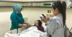 Wanita berinisial MS mendapatkan perawatan di RS Puri Cinere dan mengaku dikriminalisasi terkait kasus dugaan penipuan. (Sumber: Dok. Humas Polsek Cinere)