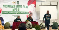 Anggota MPR RI, Ida Fauziyah saat acara sosialisasi 4 pilar kebangsaan di GOR Pasar Minggu, Jakarta Selatan, Minggu, 14 Desember 2025. (Sumber: Istimewa)