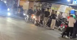 Dua pemuda ditangkap usai menabrak pemotor ibu-ibu dan diduga terlibat tawuran di kawasan Kedoya Selatan, Kebon Jeruk, Jakarta Barat, Sabtu, 13 Desember 2025. (Sumber: Istimewa)