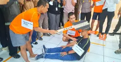 Potret rekonstruksi kasus pembunuhan yang terjadi di Bojonggede, Kabupaten Bogor. (Sumber: Poskota/Angga)