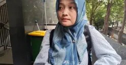 Krisna Dwi Safitri, kuasa hukum Rian Hidayat, nasabah BNI yang dananya senilai Rp6,5 miliar diblokir. (Sumber: POSKOTA | Foto: Ali Mansur)