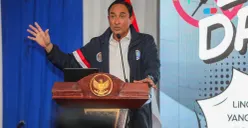 Kepala BNN RI, Suyudi Ario Seto memberikan sambutan dalam BNN Goes To School: War on Drugs for Humanity di SMAN 65 Jakarta, BNN Goes To School: War on Drugs for Humanity, Rabu, 17 Desember 2025. (Sumber: Dok. BNN)