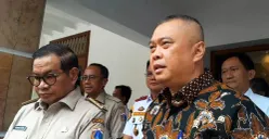 Menteri Perhubungan, Dudy Purwagandhi (kanan). (Sumber: POSKOTA | Foto: M Tegar Jihad)
