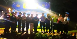 Patroli gabungan Operasi Lilin Jaya 2025 menjelang Nataru di wilayah Bojongsari, Depok, Jawa Barat. (Sumber: Polsek Bojongsari)