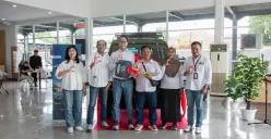 Guru asal Lombok Timur memenangkan Gran Max Taft Guy melalui program Gebyar Merdeka Daihatsu akhir 2025. (Sumber: Dok. Daihatsu)