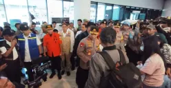 Kapolri Jenderal Polisi Listyo Sigit Prabowo di Pelabuhan Merak meninjau persiapan angkutan Nataru. (Sumber: Istimewa)