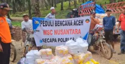 Alumni Secapa Polri angkatan 26 Tahun 1999 yang tergabung dalam Wira Surya Cendekia (WSC) menyalurkan bantuan 2.000 paket sembako untuk korban bencana di Aceh dan Sumatera. (Sumber: Istimewa)
