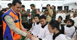 Bupati Tangerang, Moch. Maesyal Rasyid di Gereja Santa Odelia Citra Raya Panongan, Rabu, 24 Desember 2025. (Sumber: Dok. Pemkab Tangerang)