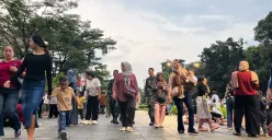 Suasana kawasan Kota Tua saat libur Nataru, Kamis, 25 Desember 2025. (Sumber: Poskota/Pandi Ramedhan)