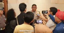 Kapolresta Tangerang, Kombes Pol Andi Muhammad Indra Waspada Amirullah, menyebut 10 personel kepolisian melakukan pelanggaran kode etik. (Sumber: Poskota/Veronica Prasetio)