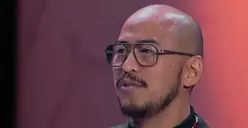 Stand Up Comedy Mens Rea karya Pandji Pragiwaksono resmi tayang di Netflix tanpa sensor (Sumber: Instagram/@netflixid)