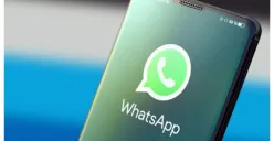 Simak berikut ini berbagai jenis modus penipuan online melalui WhatsApp yang perlu Anda waspadai dan cara menghindarinya. (Sumber: Adobe Stock)