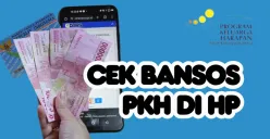 Tidak perlu datang ketempat khusus. Penerima Bansos PKH kini bisa melakukan pengecekan melalui HP. (Sumber: Poskota/Dadan Triatna)