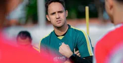 Pelatih Persebaya, Paul Munster (Sumber: persebaya.id)