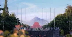 10 Universitas Terbaik dengan Biaya & Prospek Karir Menjanjikan (Sumber: Pinterest)