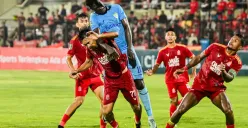 Demi hasil baik, Zulkifli Syukur pastikan Persela akan meraih kemenangan demi lolos ke BRI Liga 1. (Sumber: Tangkapan layar/Instagram @Perselafc)