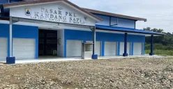 Bangunan pasar Kandang Sapi di Desa Narimbang, Kecamatan Rangkasbitung, Lebak yang baru selesai dibangun 2024 lalu. (Sumber: Dok. Warga)