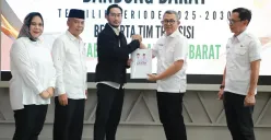 Ritchie Ismail atau yang lebih dikenal sebagai Jeje Govinda, sukses meraih posisi sebagai Bupati Bandung Barat bersama pasangannya, Asep Ismail, dengan total suara sebanyak 341.225. (Sumber: Instagram Ritchie Ismail)