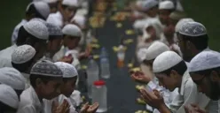 5 tips memaksimalkan ibadah di bulan ramadhan, siap panen pahala sebanyak-banyaknya. (Sumber: Pinterest)