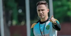 Paul Munster terancam dipecat sebagai pelatih Persebaya Surabaya. (Sumber: Instagram/@coach.munster)