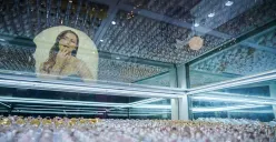 Harga emas perhiasan hari ini, Sabtu, 21 Februari 2026. (Sumber: Poskota/Bilal Nugraha Ginanjar)