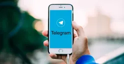 Fitur baru telegram akan membuat waktu chatting lebih menyenangkan dengan tambahan sticker. (Sumber: Pixabay/Vika_Glitter)