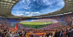 Wasit derby della Capitale antara AS Roma vs Lazio mendadak digantik, pertandingan ini akan disiarkan secara live streaming di Indonesia. (Sumber: Pixabay | Foto: Marco_Pomella)