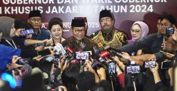 Pramono Anumg (kiri) dan Rano Karo (Kanan) ditetapkan sebagai pasangan Gubernur dan Wakil Gubernur Jakarta periode 2025-2030. (Sumber: Poskota/ Bilal Nugraha Ginanjar)